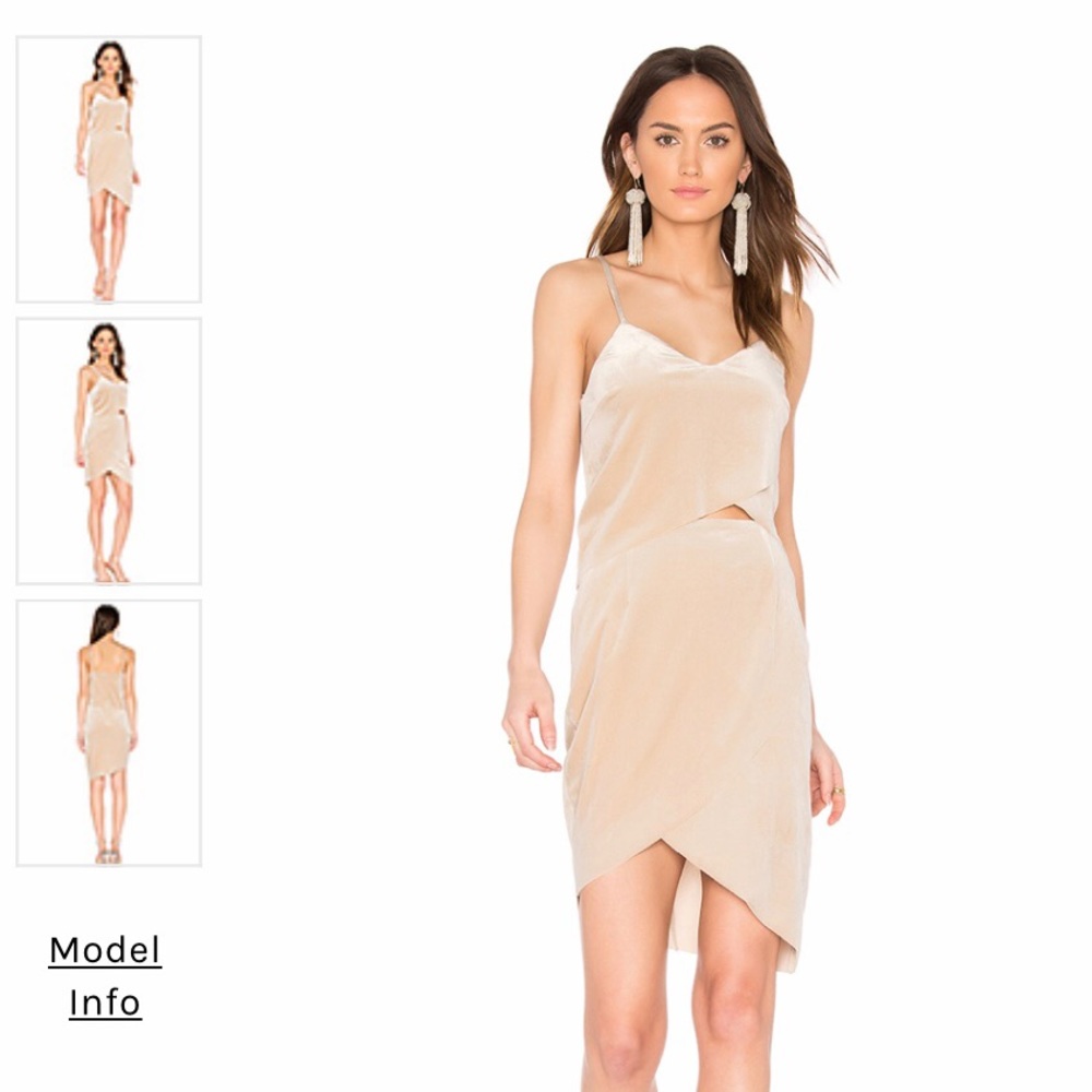 Elliat Thrill Tulip Dress - NWT - Cream